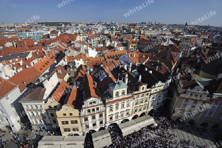 Blick vom Rathausturm ueber den Altstaedter Ring, Altstadt von  Prag, Tschechische Republik, Europa