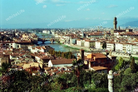 Der Fluss Arno in Florenz