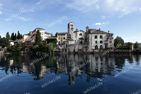 The church of Isola San Giulio in the Ortasee outside of the Fishingvillage of Orta on the Lake Orta in the Lombardia  in north Italy. 