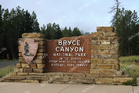 Eingangsschild  Bryce Canyon Nationalpark, Utah, Suedwesten USA
