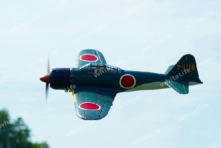 Ferngesteuertes Modellflugzeug - Japanische Zero J?ger / Radio control plane - Japanese Zero Warbird
