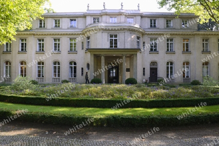 Villa, Haus der Wannseekonferenz  am 20. Januar 1942 zur Endl?sung der Judenfrage, Am grossen Wannsee, Berlin, Zehlendorf, Deutschland, Europa
