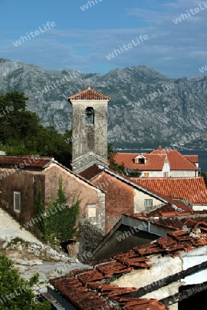 Die Altstadt von Persat in der inneren Bucht von Kotor in Montenegro im Balkan am Mittelmeer in Europa.