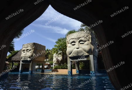 Die Hotel Pool Anlage des Rawai Palm Beach Resort in Rawai Beach im sueden der Insel Phuket im sueden von Thailand in Suedostasien.