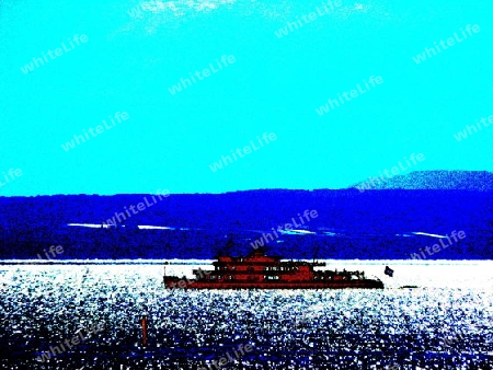 Ausflugs-Schiff in glitzerndem See in Falschfarben