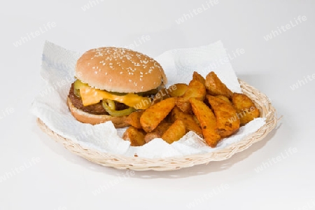 Hamburger - Cheeseburger mit Wedges