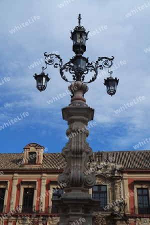 Laterne vor dem Erzbischof Palast, Sevilla