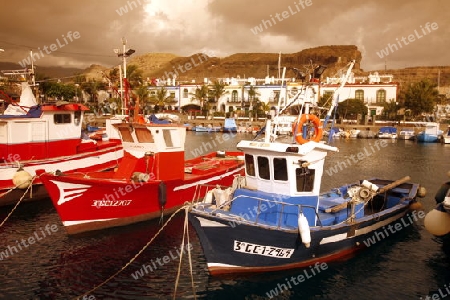 Sued Gran Canaria, Puerto de Mogan, Fischerdorf, Hafen, Dorf, Zentrum, Boote, Fischerboote, Altes Dorf, Holtboot,    (Urs Flueeler) 
