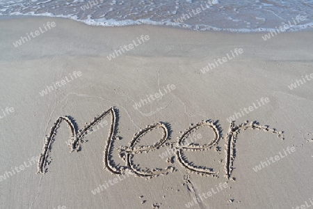 Meer in Sand geschrieben