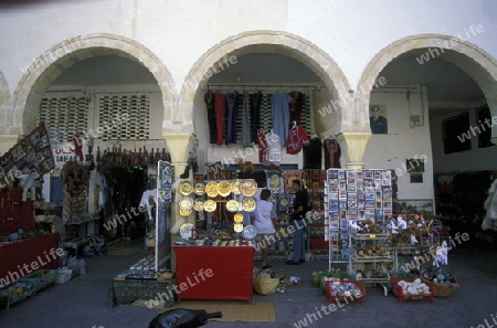 Afrika, Tunesien, Douz
Der traditionelle Donnerstag Markt auf dem Dorfplatz in der Oase Douz im sueden von Tunesien. (URS FLUEELER)







