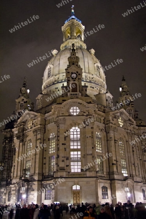 Frauenkirche zu Dresden bei Nacht