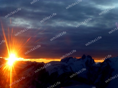 Sonnenuntergang Schweizer Berge