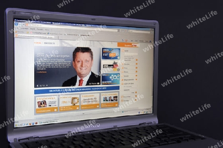 Website, Internetseite, Internetauftritt der CDU auf Bildschirm von Sony Vaio  Notebook, Laptop