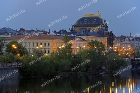 Blick auf das Nationaltheater am Abend,  Altstadt, Prag, Tschechien, Europa, Boehmen
