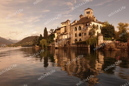 The church of Isola San Giulio in the Ortasee outside of the Fishingvillage of Orta on the Lake Orta in the Lombardia  in north Italy. 