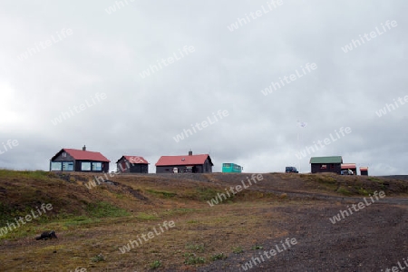 Auf einer der ber?hmt- ber?chtigsten Hochlandstrecken, der Sprengisandur, durch Islands Hochland. Eine menschenleere Asche- und Vulkanw?ste. Eine der seltenen Stationen auf dem Weg  