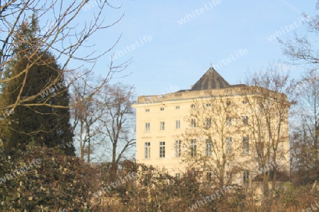 Schloss Monaise b Trier