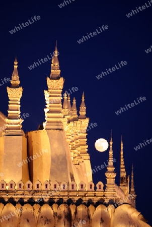 Der Wat That Luang in Vientiane der Hauptstadt von Laos in Suedostasien. 