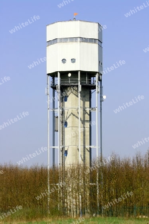 modern water-tower at Sembach, (Kaiserslautern) Germany     moderner Trinkwasser-turm bei Sembach,(Kaiserslautern) Deutschland