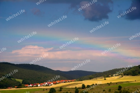 Landschaft bei Kahla mit Regenbogen