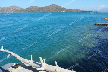 Blaue Mirabello Bucht auf Kreta