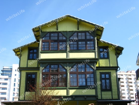 Restauriertes Holzhaus