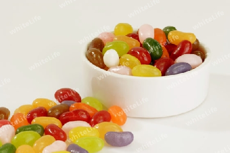 Bunte Jelly Beans auf hellem Hintergrund
Multicolored Jelly Beans on bright background