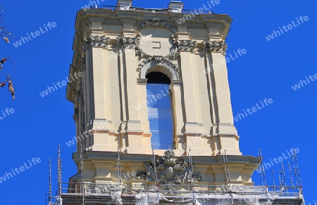 Der barocke Turm der Garnisonkirche Potsdam erwacht wieder