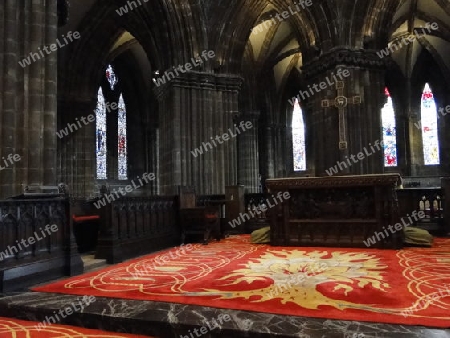 Glasgow Cathedral - Altaransicht mit legend?rem Kn?pfteppich