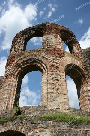 Ruins of a tower from Roman times in Trier, Germany  Ruine eines Turmes aus r?mischer Zeit in Trier,Deutschland