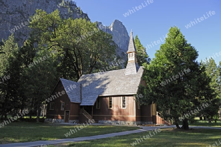 kleine Kapelle im Yosemite Nationalpark, Kalifornien, USA