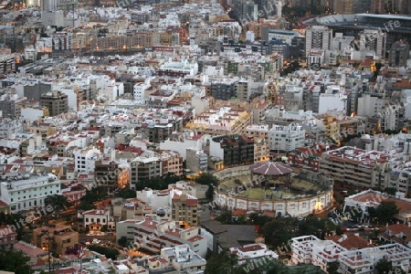 The view of the City of Santa Cruz on the Island of Tenerife on the Islands of Canary Islands of Spain in the Atlantic.  