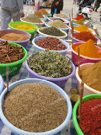 Gew?rze auf einem tunesischen Markt