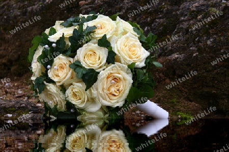 Brautstrauss mit gelben Rosen