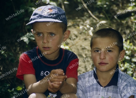 Kinder in Albanien
