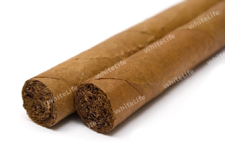 Zwei Zigarren (nah)
