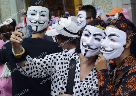 Eine Politische Demonstration in der Innenstadt um Pratunam in der Hauptstadt Bangkok von Thailand in Suedostasien.