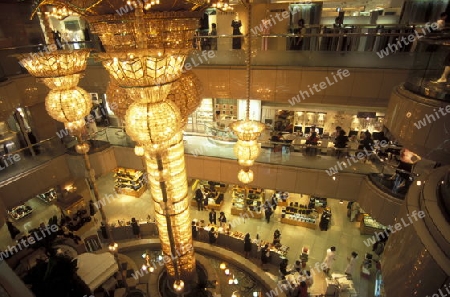 Das Lotte Shoppingzentrum in der Innenansicht im Zentrum der Hauptstadt Seoul in Suedkorea in Ost Asien.