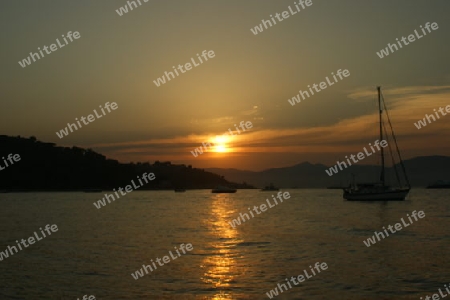 Sonnenuntergang Bucht von Canebiers