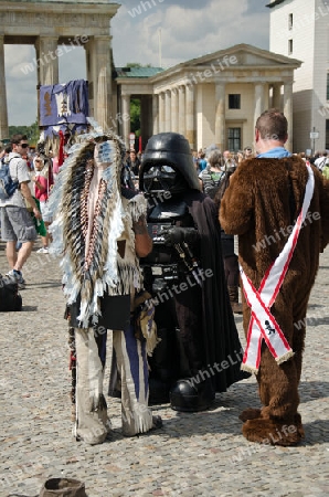 Figuren am Brandenburger Tor