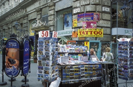 Ein Kiosk in der Altstadt in der Hauptstadt von Ungarn in Osteuropa..