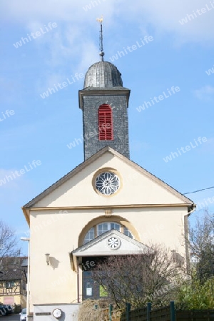Detail view of a beautiful church in Winzenheim, Germany      Detailansicht von einer sch?nen Kirche in Winzenheim,Deutschland