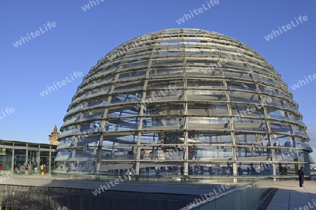 Reichstagskuppel und Dachterasse, Reichstag Berlin, Architekt Sir Norman Foster, Berlin, Deutschland, Europa