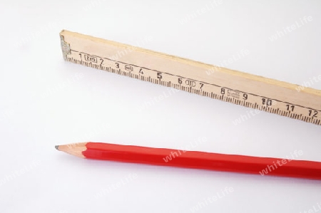 Meterstab und Stift
