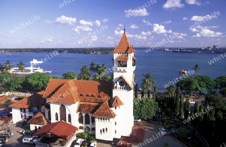 Die Kirche St Joseph Kathedrale in der Hauptstadt Dar es Salaam von Tansania am Indischen Ozean in Tansania in Ostafrika.