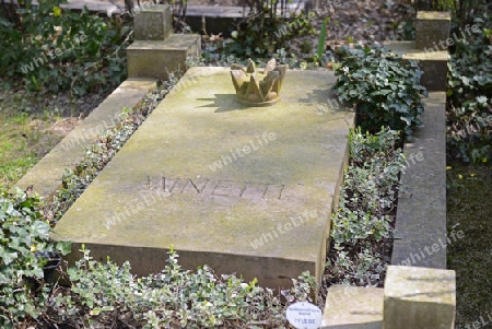 Ehrengrab des Schauspielers Bernhard Minetti,  Dorotheenstaedtischer Friedhof, Berlin Mitte, Deutschland, Europa