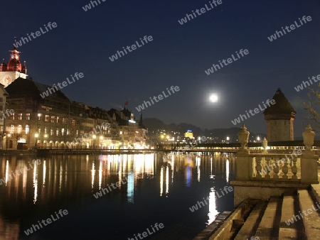 Luzern im Mondschein