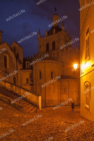Alte Kathedrale Se Velha, Altstadt, bei Abendd?mmerung, Coimbra, Beira Litoral, Regio Centro, Portugal