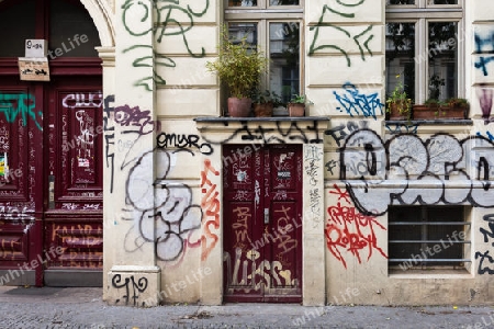 Fassade mit Graffiti