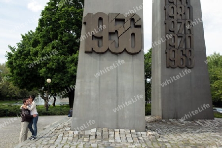 Das Denkmal fuer den Polnischen Untergrund Staat in der Altstadt von Poznan im westen von Polen